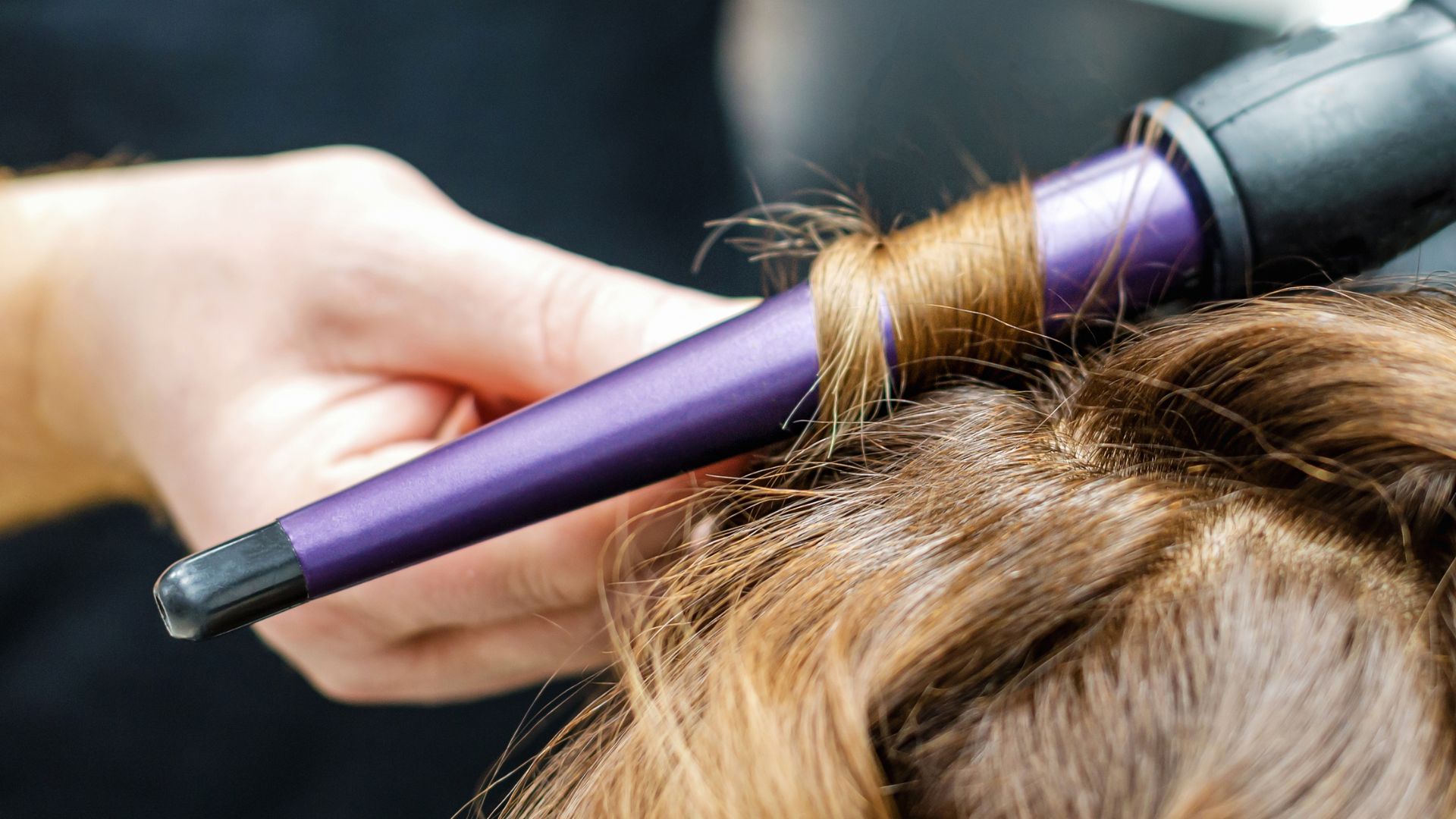 Skręt włosa – jak go wydobyć?
